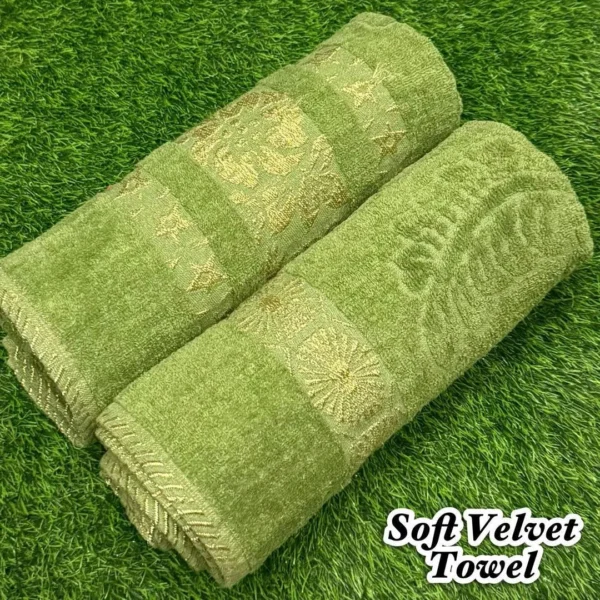 Green Velvet Bath Towel Set for Home Use