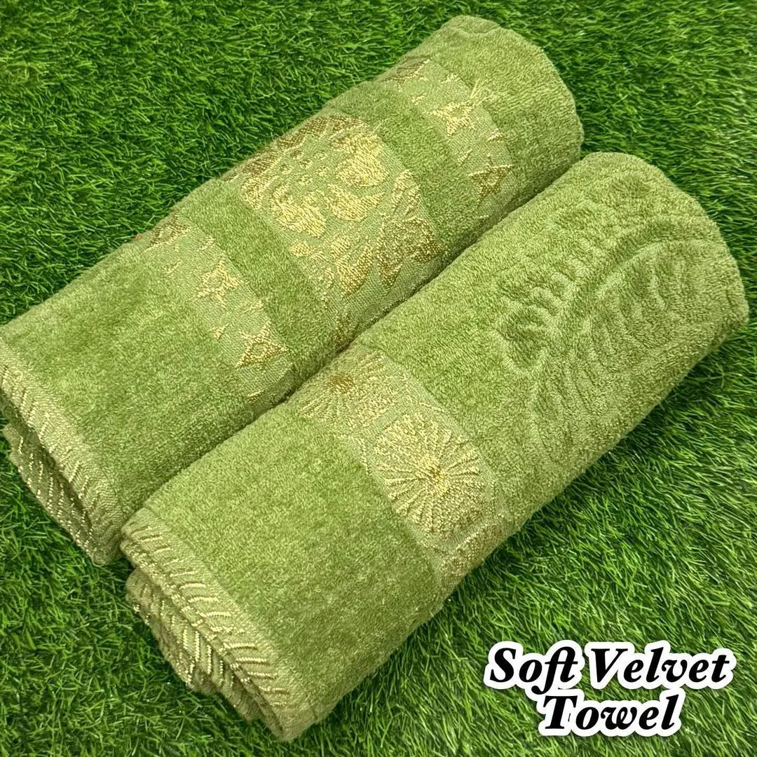 1473-58-718602-product-1 Green Velvet Bath Towel Set for Home Use - Image 1