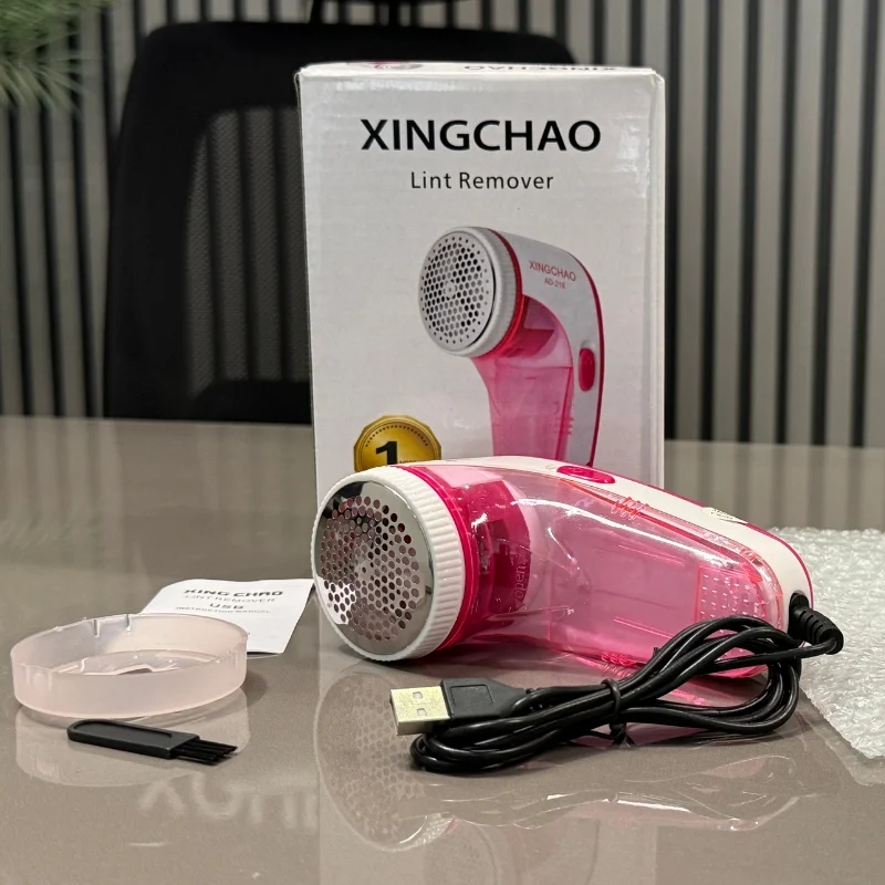 5_1759828184.webp XINGCHAO Lint Remover AD-218 Pink White Portable Fabric Shaver USB Rechargeable with 3 Steel Blades - Image 1