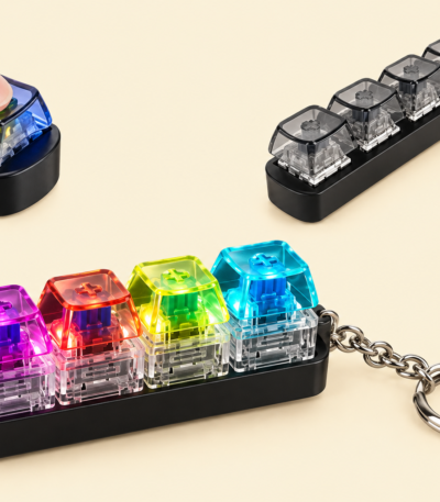 4-Key Mechanical Keyboard Clicker Keychain with Light – Random Color